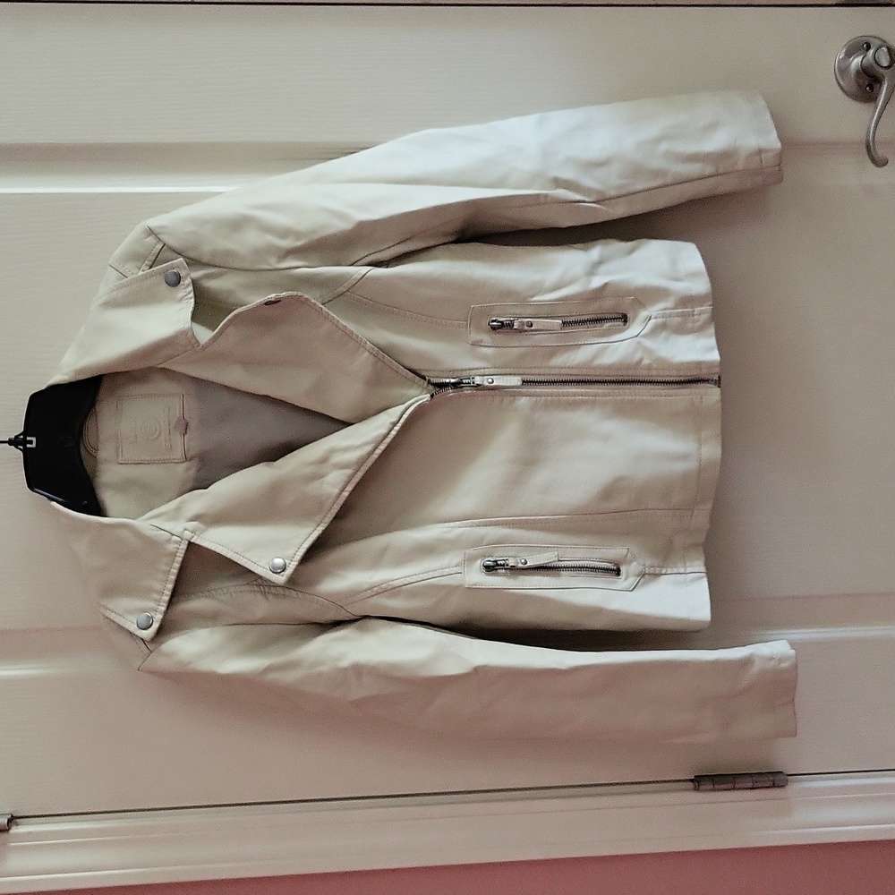 Max Studio Faux Leather jacket Cream
